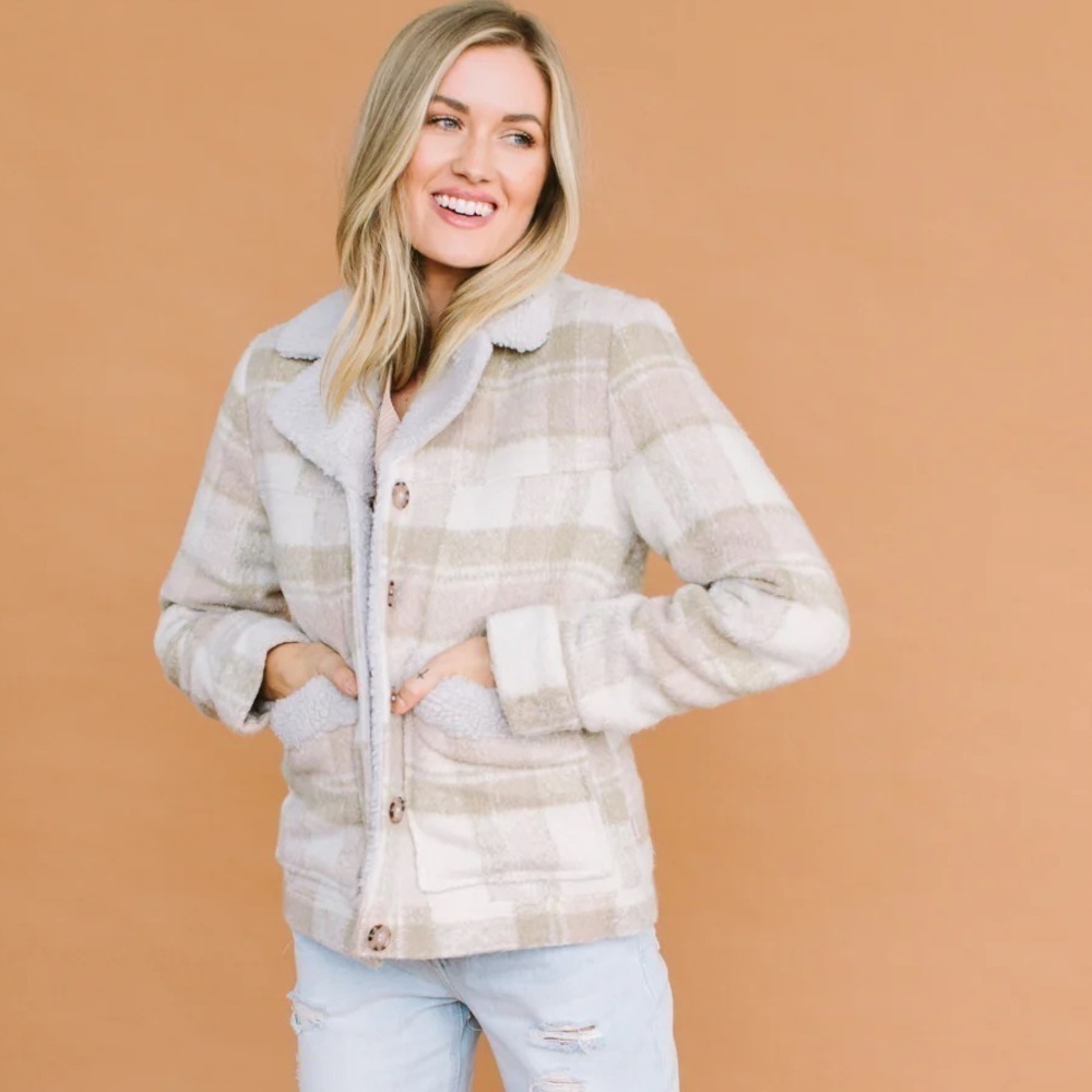 NWOT Brixton Nouvelle Sherpa Lined Jacket in Plaid Pink & Beige, Size L